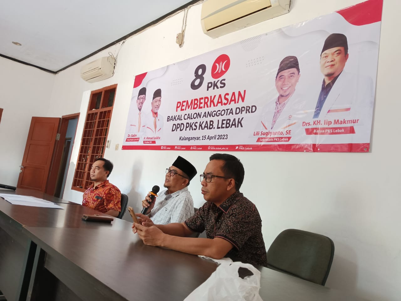 Suport Bacaleg Dpd Pks Lebak Gratiskan Biaya Pemberkasan 2212